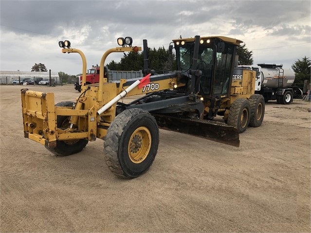 Motoconformadoras Deere 770D