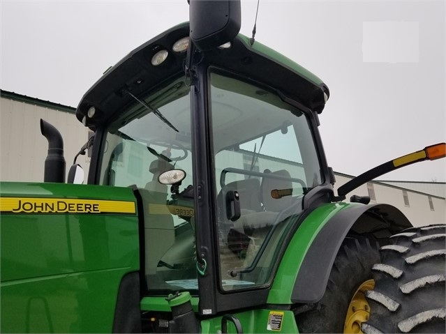 Agricultura Maquinas Deere 8235R seminueva en perfecto estado Ref.: 1595613415724029 No. 3