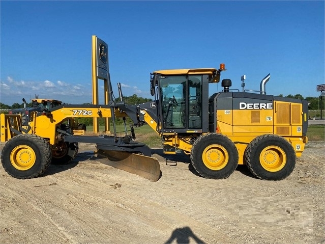 Motoconformadoras Deere 772G