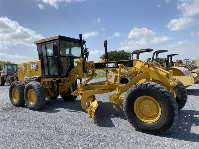 Motoconformadoras Caterpillar 120H