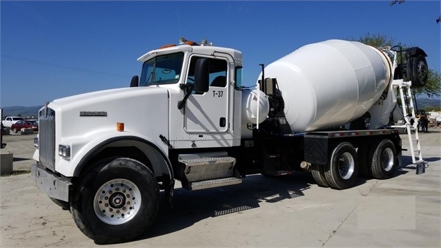 Mezcladoras De Concreto Kenworth W900