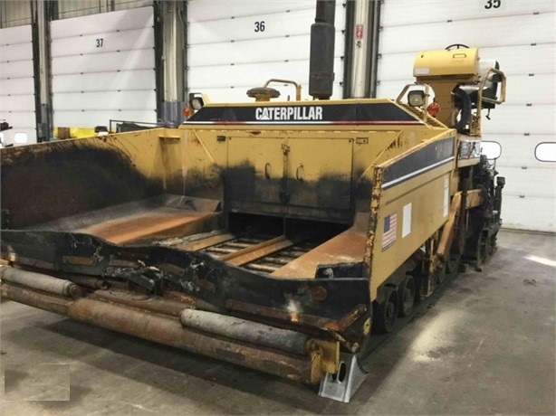 Pavers Caterpillar AP-1055B