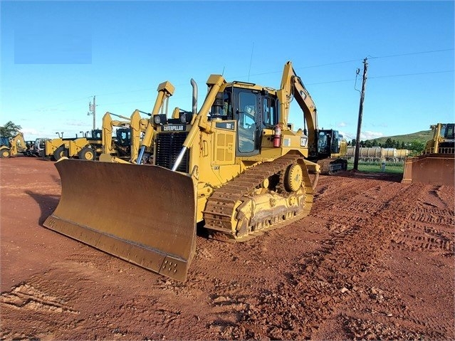 Tractores Sobre Orugas Caterpillar D6T