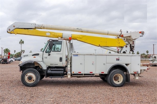 Gruas Altec AA75L en venta Ref.: 1614110364788327 No. 2