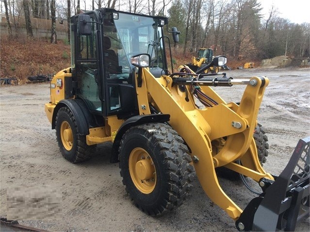 Cargadoras Sobre Ruedas Caterpillar 906