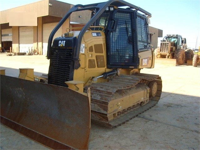 Dozers/tracks Caterpillar D5K