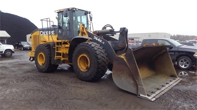 Cargadoras Sobre Ruedas Deere 744K