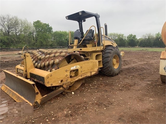 Compactadoras Suelos Y Rellenos Caterpillar CP-563