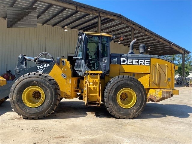 Cargadoras Sobre Ruedas Deere 744K