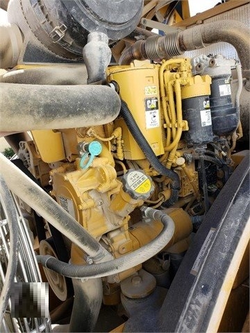 Compactadora Vibratoria Caterpillar CS54 en venta, usada Ref.: 1619636912245709 No. 2