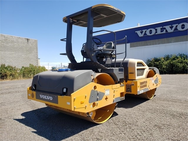 Vibratory Compactors Volvo DD110