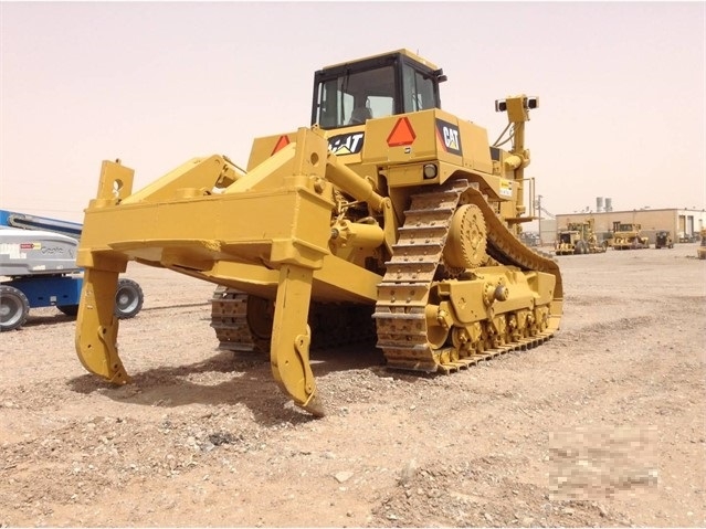 Tractores Sobre Orugas Caterpillar D10T en buenas condiciones Ref.: 1621018666398589 No. 2