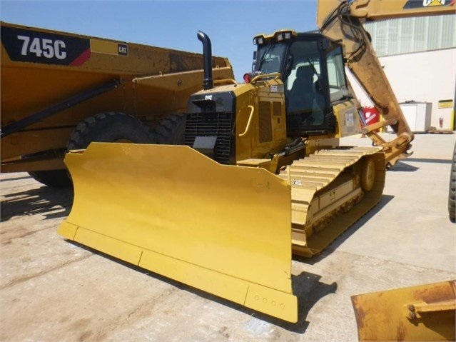 Dozers/tracks Caterpillar D6K