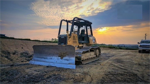 Tractores Sobre Orugas Caterpillar D6K