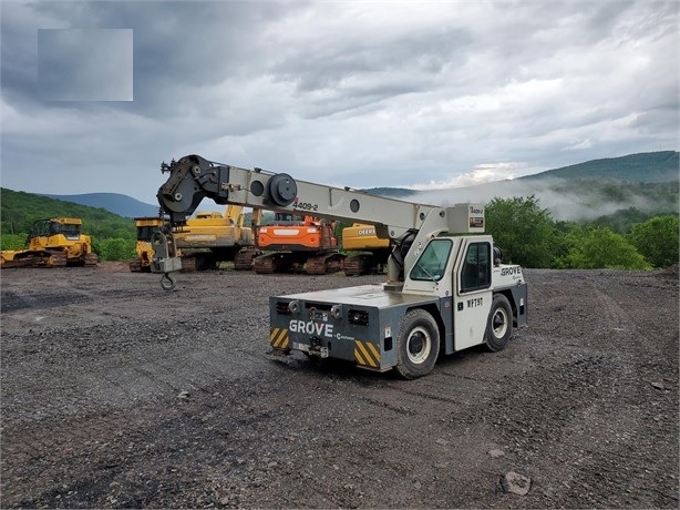 Gruas Grove YB4409