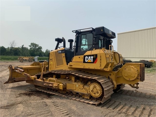 Tractores Sobre Orugas Caterpillar D7E seminueva en perfecto est Ref.: 1627073712006333 No. 4