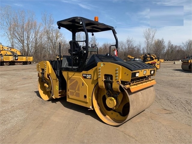 Compactadora Vibratoria Caterpillar CB10 importada de segunda man Ref.: 1627320798690885 No. 3