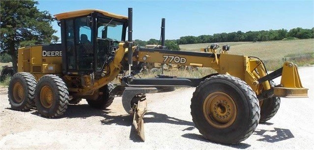 Motoconformadoras Deere 770D