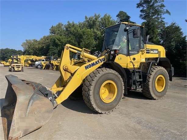 Cargadoras Sobre Ruedas Komatsu WA200