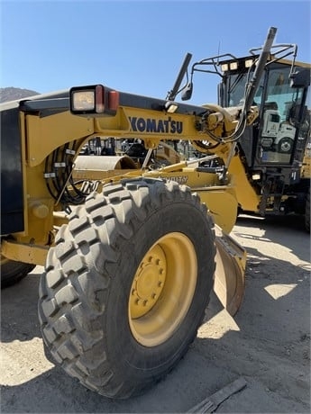 Motoconformadoras Komatsu GD655 usada en buen estado Ref.: 1630527730508231 No. 3