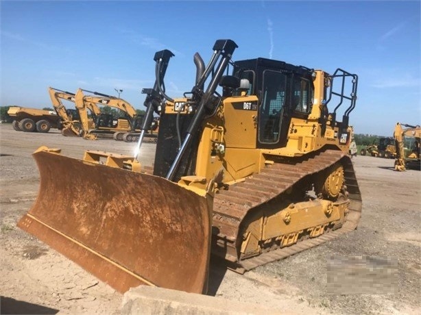 Dozers/tracks Caterpillar D6T