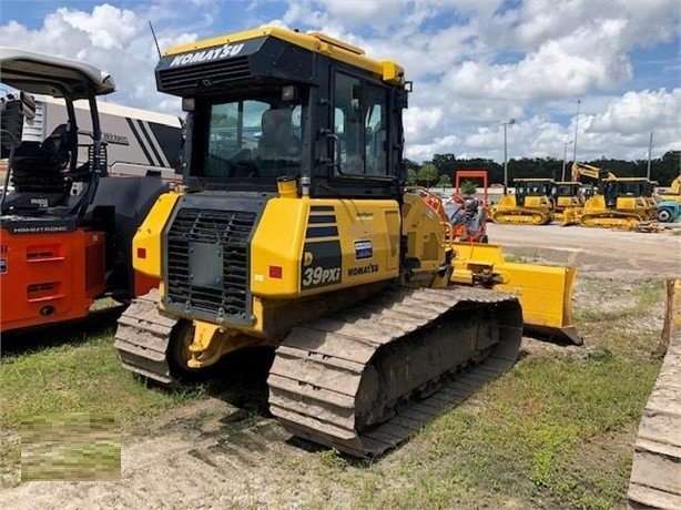 Tractores Sobre Orugas Komatsu D39PX de medio uso en venta Ref.: 1631219334388052 No. 3