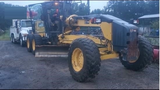 Motoconformadoras Komatsu GD655