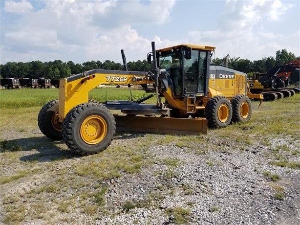 Motoconformadoras Deere 772G