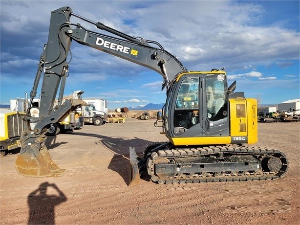 Excavadoras Hidraulicas Deere 135G