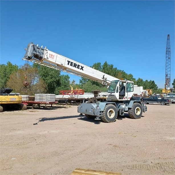 Gruas Terex RT230