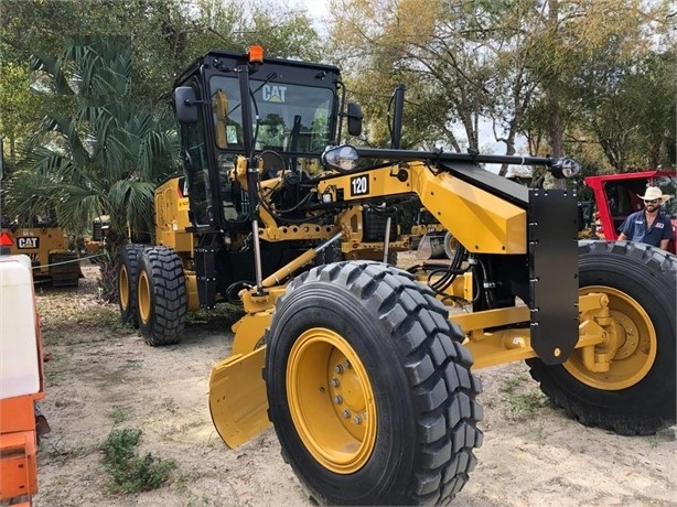 Motoconformadoras Caterpillar 120 seminueva en perfecto estado Ref.: 1635194285984215 No. 2