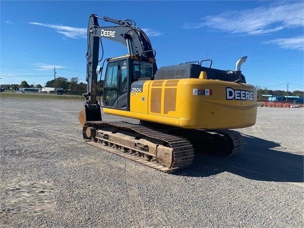 Excavadoras Hidraulicas Deere 250GLC de segunda mano en venta Ref.: 1635379206389769 No. 3