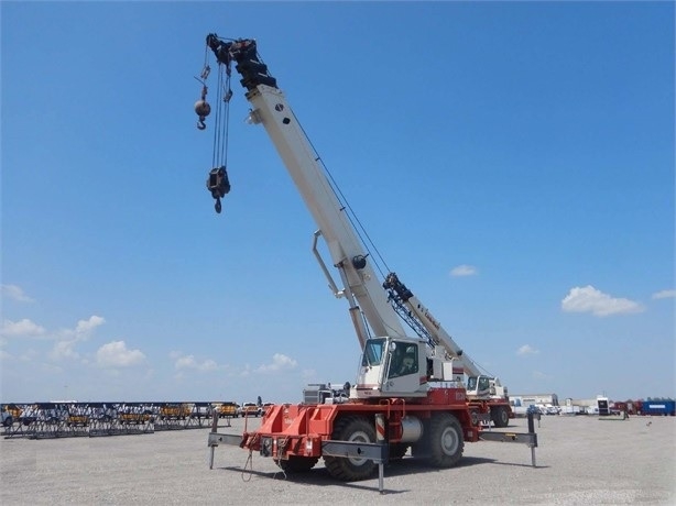 Cranes Link-belt RTC-8030