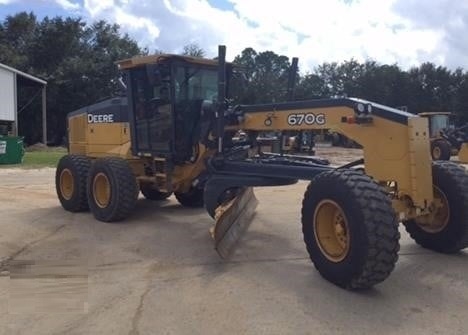 Motor Graders Deere 670G
