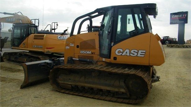 Dozers/tracks Case 850M