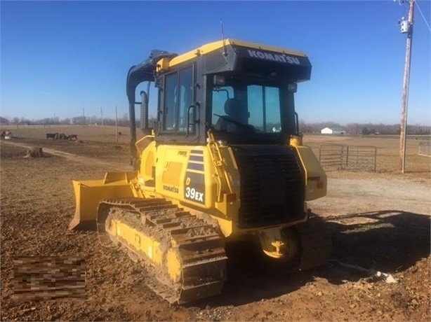 Tractores Sobre Orugas Komatsu D39EX de medio uso en venta Ref.: 1639623726398449 No. 2