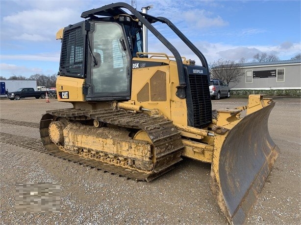 Dozers/tracks Caterpillar D5K