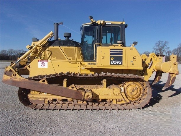 Tractores Sobre Orugas Komatsu D85