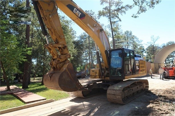 Excavadoras Hidraulicas Caterpillar 330FL de segunda mano a la ve Ref.: 1642036589417097 No. 3