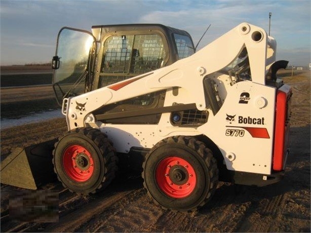 Minicargadores Bobcat T770