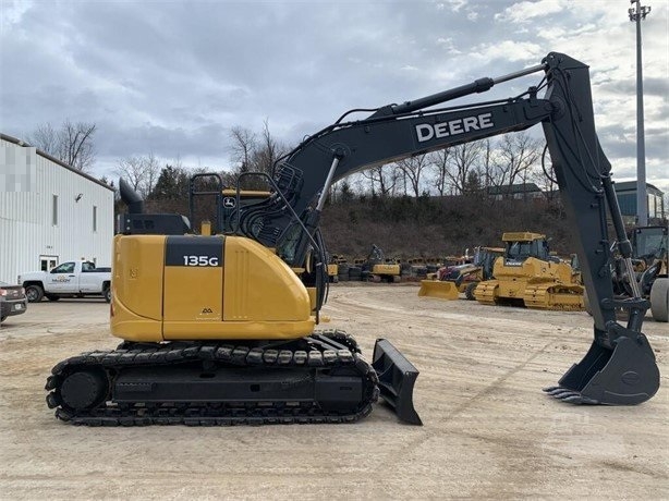 Excavadoras Hidraulicas Deere 135G de segunda mano en venta Ref.: 1644615880929099 No. 2