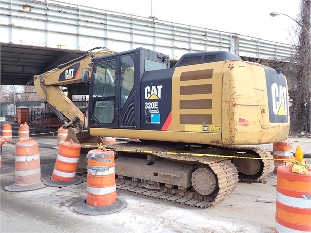 Excavadoras Hidraulicas Caterpillar 320EL