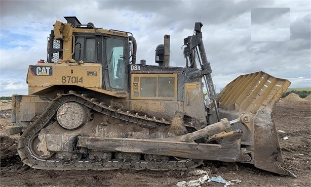 Tractores Sobre Orugas Caterpillar D8R de segunda mano en venta Ref.: 1645726010653833 No. 4