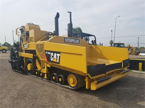 Pavimentadoras Caterpillar AP-1055B