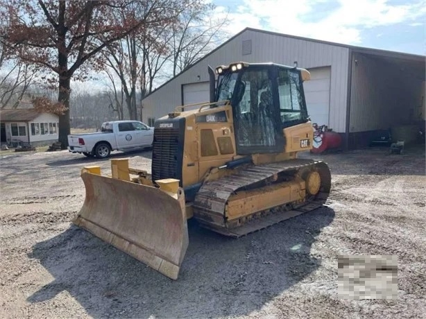 Dozers/tracks Caterpillar D4K