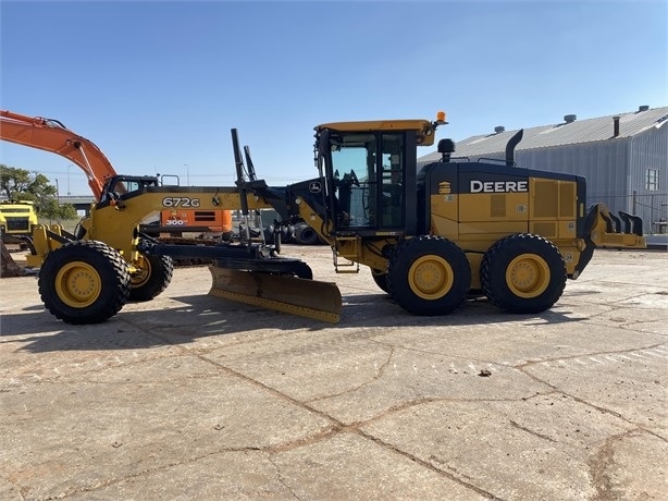 Motoconformadoras Deere 672G