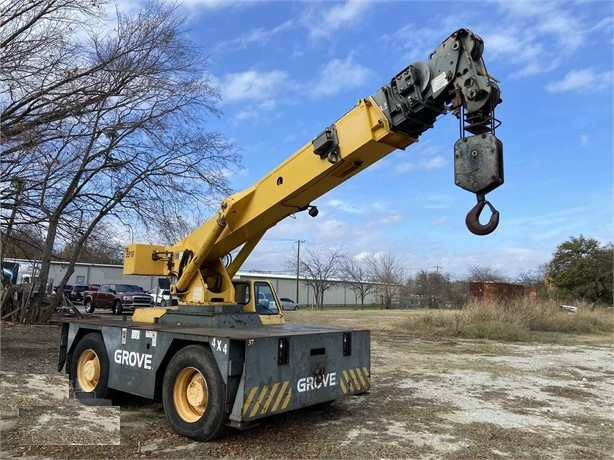 Gruas Grove YB5518