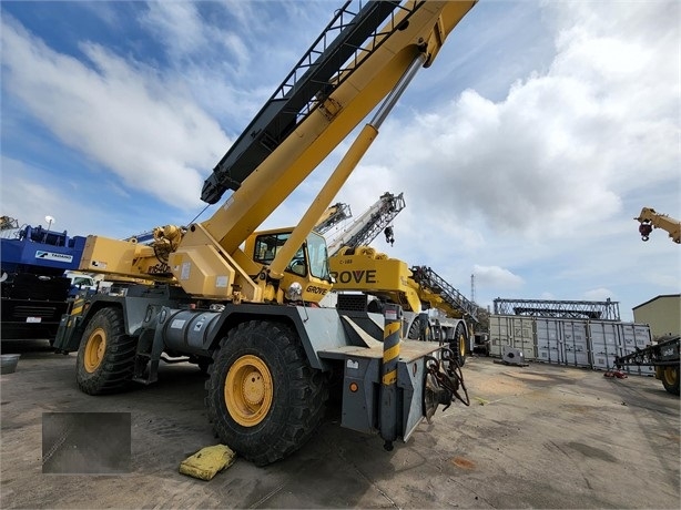 Gruas Grove RT640E