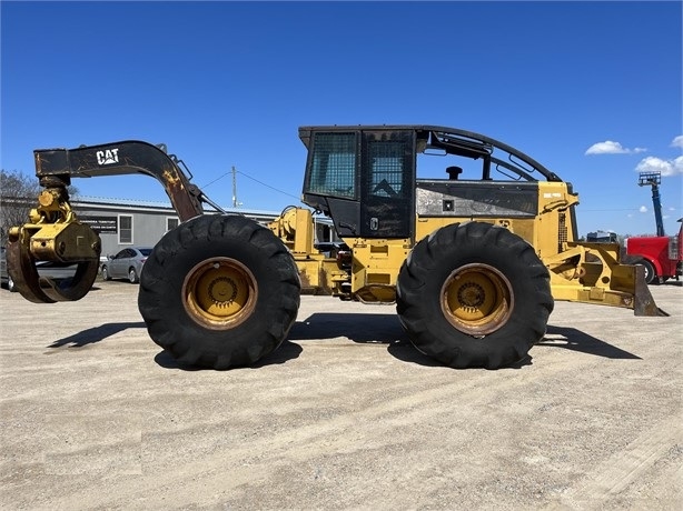 Forest Machines Caterpillar 525C