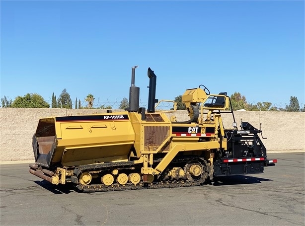 Pavimentadoras Caterpillar AP-1050B